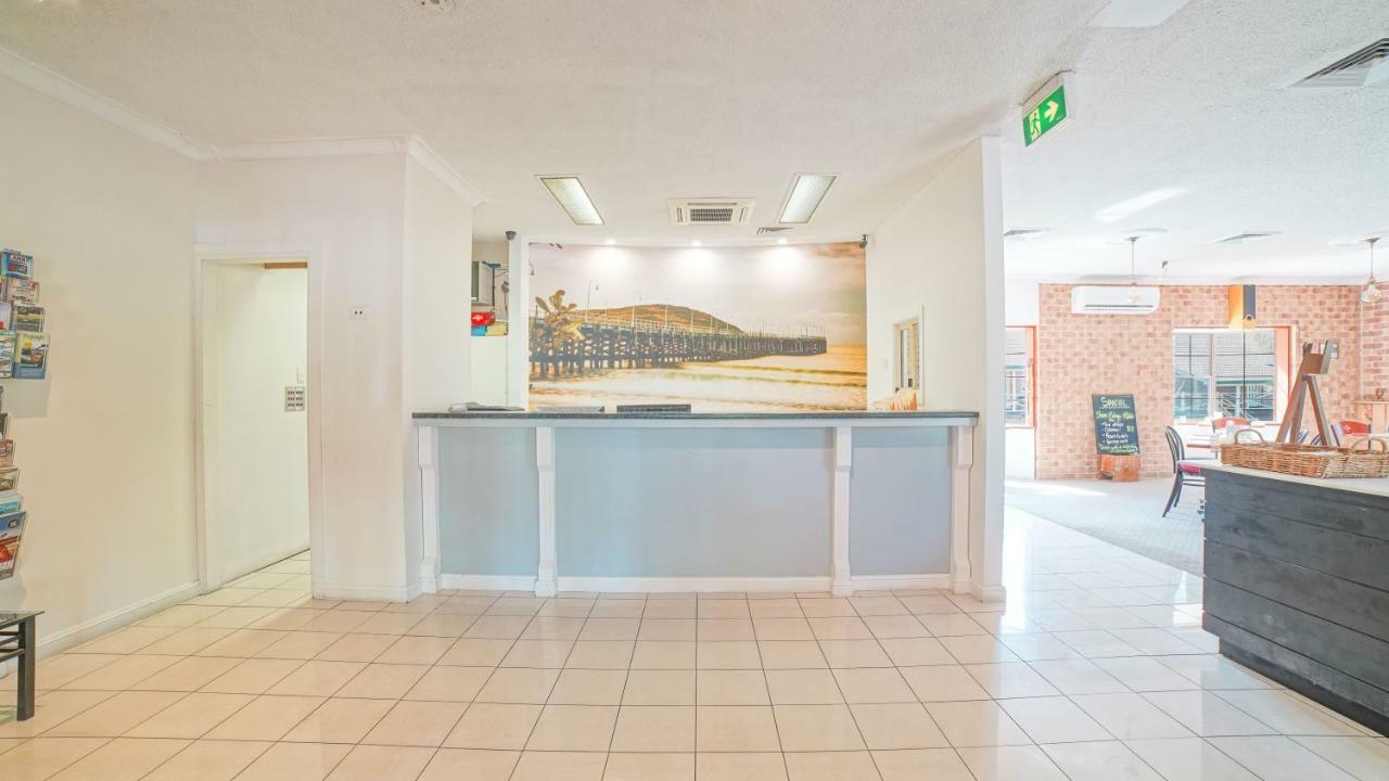 Country 2 Coast Motor Inn コフスハーバー エクステリア 写真
