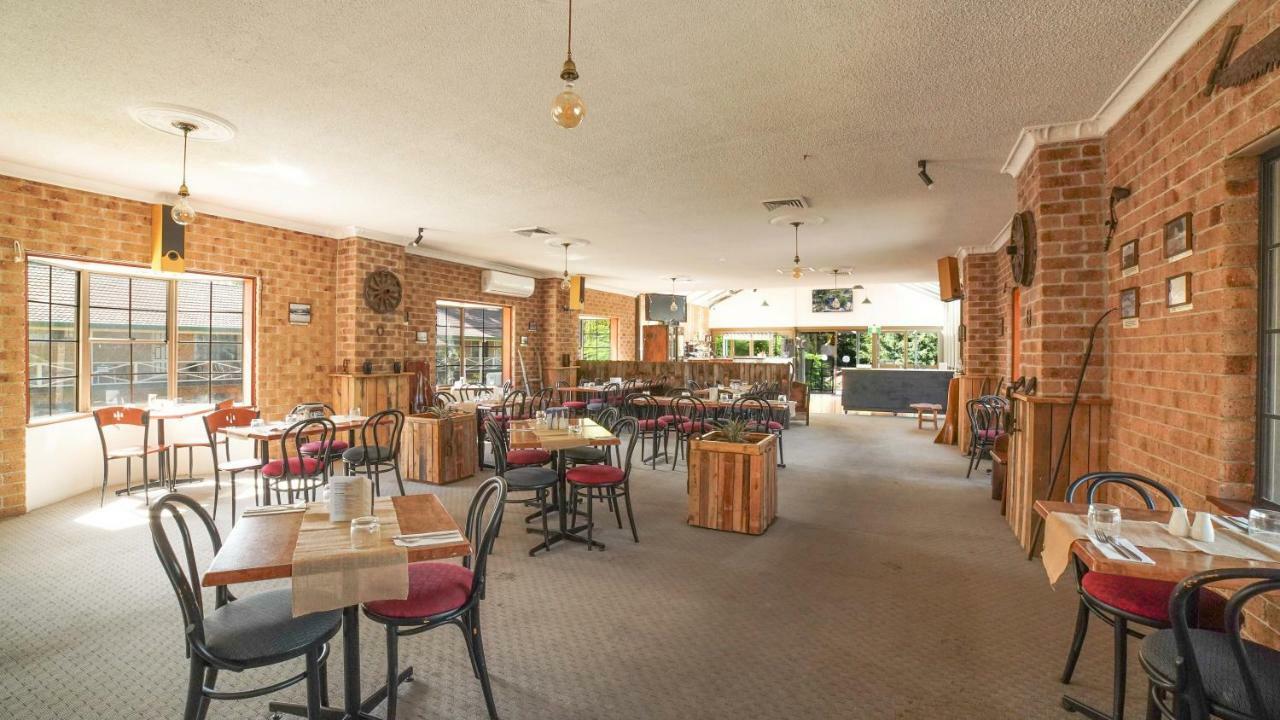 Country 2 Coast Motor Inn コフスハーバー エクステリア 写真