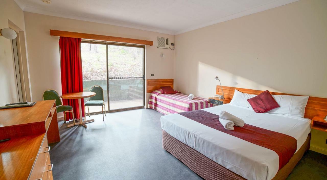 Country 2 Coast Motor Inn コフスハーバー エクステリア 写真